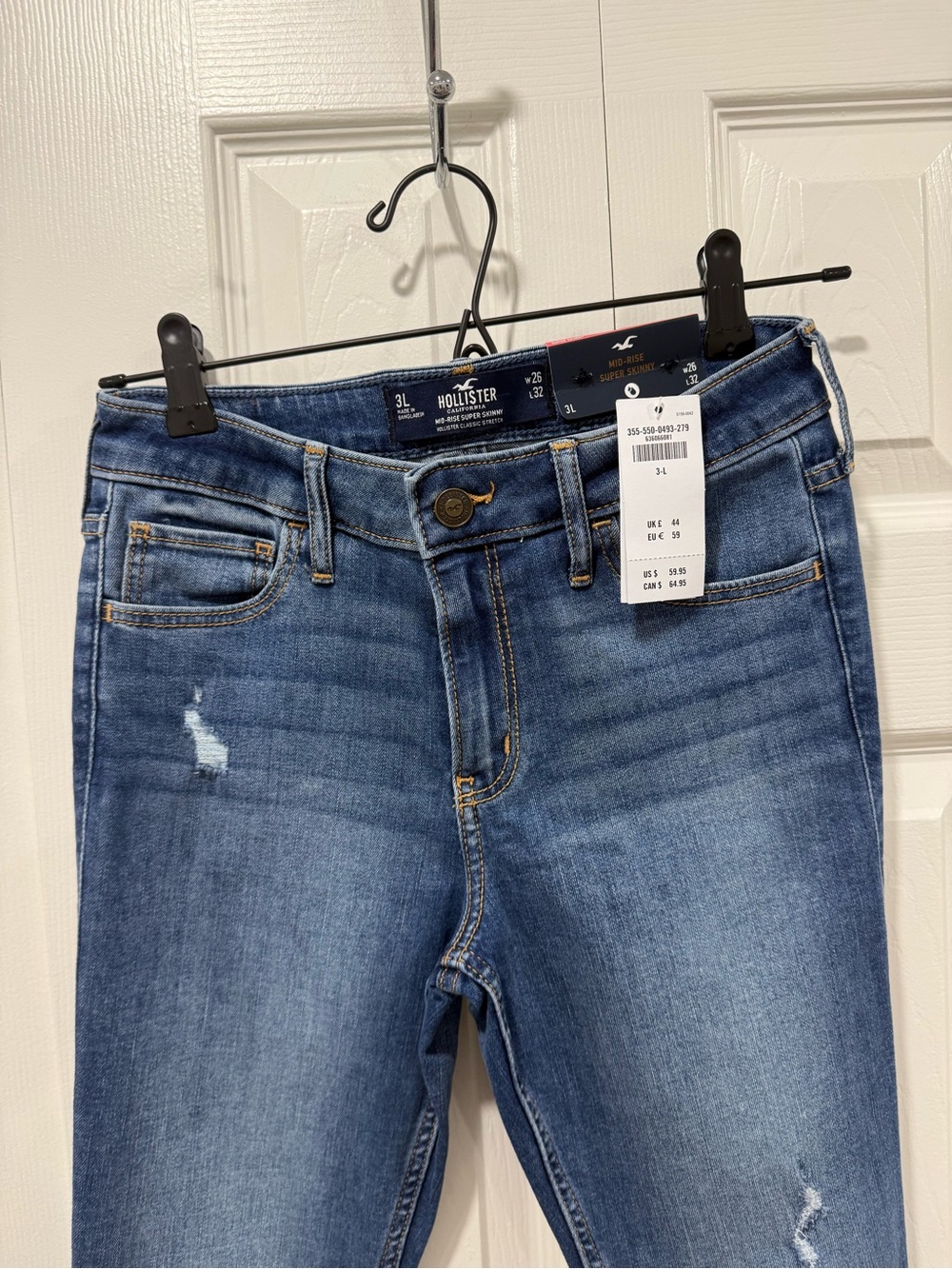Hollister Women's Skinny Jeans in Faded Blue Wash